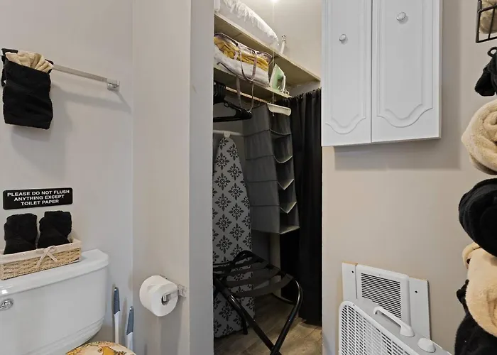 Sleeps 2/aurora/ext Discounts/wi-fi & Parkng Aurora