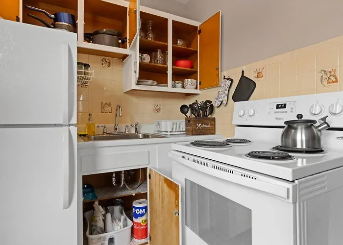 Apartment Sleeps 2/aurora/ext Discounts/wi-fi & Parkng Aurora